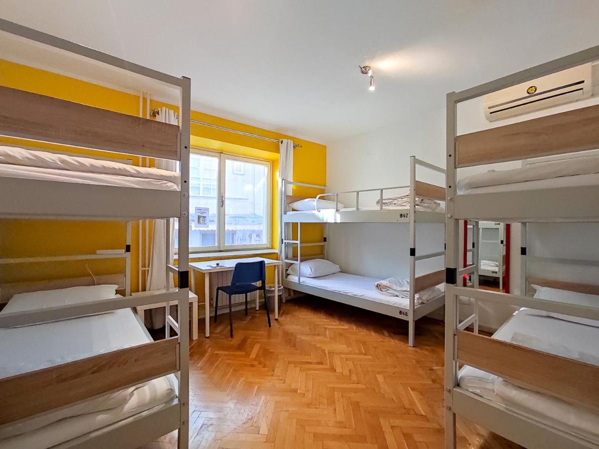 Whole Wide World Hostel Zagreb Ngoại thất bức ảnh