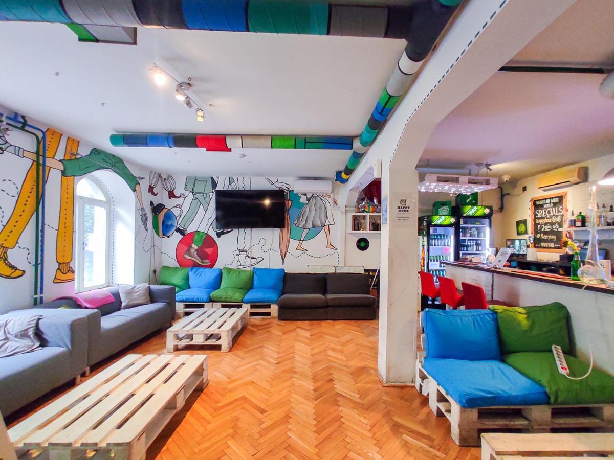Whole Wide World Hostel Zagreb Ngoại thất bức ảnh